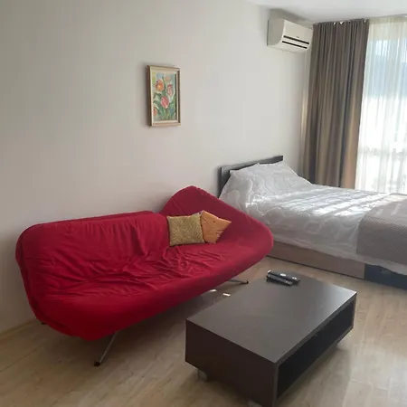 Sunny Island Studio Apartment *