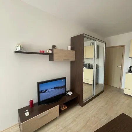 Apartment Sunny Island Studio *